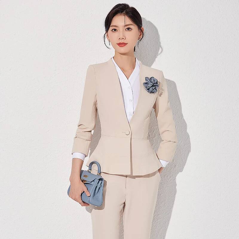 Women Formal Wear For Interview - Stili uniformi formali Donna Abbigliamento da