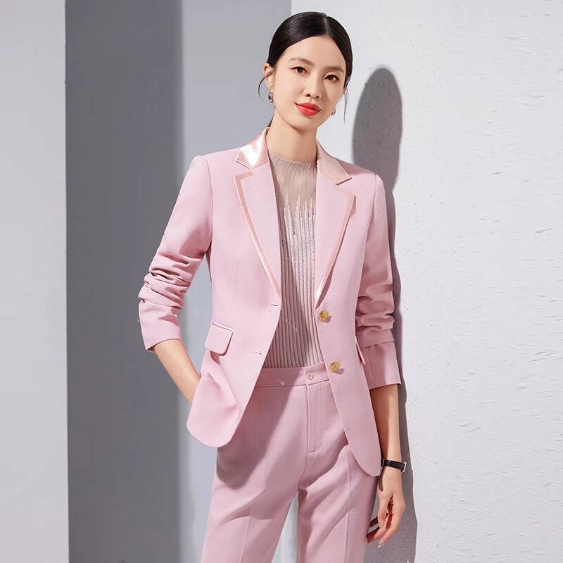 Women Formal Wear For Interview - Eleganti tailleur pantalone formali rosa per