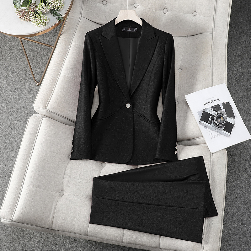 Completo da donna formale con  - Formal Winter Wear Women Jacket recensione e prezzo
